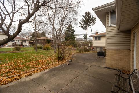 740 S Westgate Rd, Des Plaines, IL 60016 photo 24