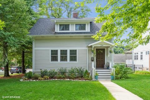 730 E Chicago Ave, Naperville, IL 60540 photo 3