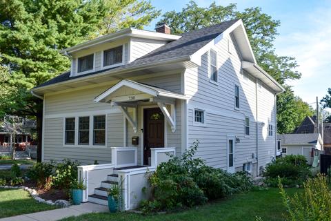 730 E Chicago Ave, Naperville, IL 60540 photo 1