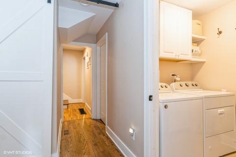 730 E Chicago Ave, Naperville, IL 60540 photo 22