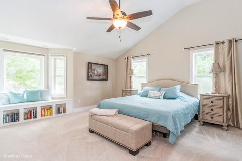 730 E Chicago Ave, Naperville, IL 60540 photo 16