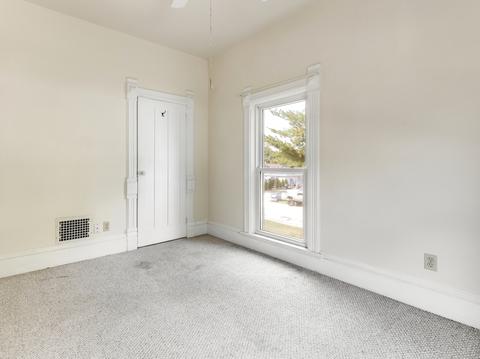 111 E Van Buren St, Marengo, IL 60152 photo 11