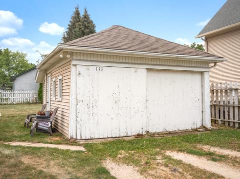 111 E Van Buren St, Marengo, IL 60152 photo 14