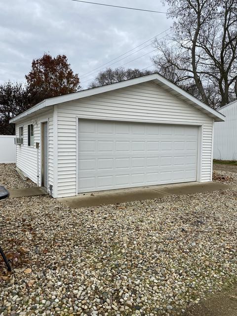 1008 Edward St, Henry, IL 61537 photo 21