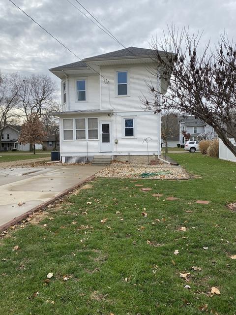 1008 Edward St, Henry, IL 61537 photo 22