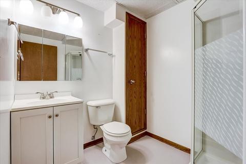 406 N Kent Rd, Mchenry, IL 60051 photo 31