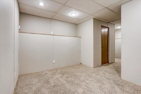 406 N Kent Rd, Mchenry, IL 60051 photo 28