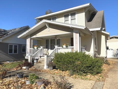 533 W Water St, Kankakee, IL 60901 photo 1