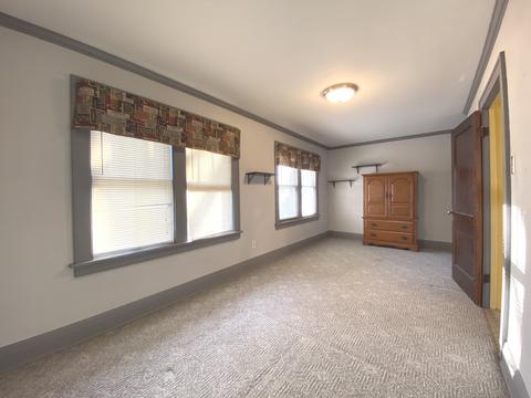 533 W Water St, Kankakee, IL 60901 photo 11