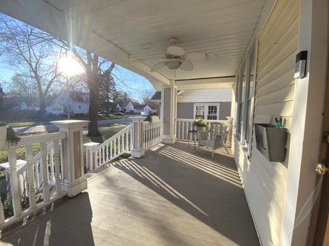 533 W Water St, Kankakee, IL 60901 photo 2