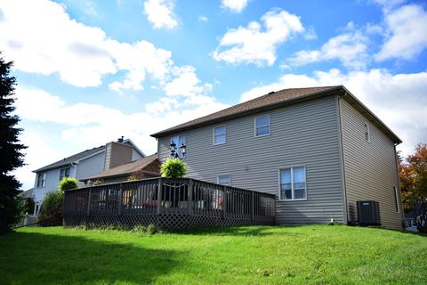 1814 Chestnut Hill Rd, Plainfield, IL 60586 photo 2
