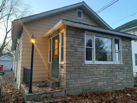 303 N Carson Ave, Champaign, IL 61821 photo 1