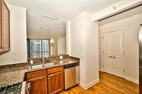 450 E Waterside Dr #2006, Chicago, IL 60601 photo 9