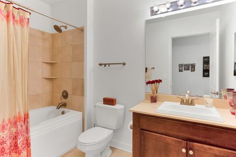 450 E Waterside Dr #2006, Chicago, IL 60601 photo 12