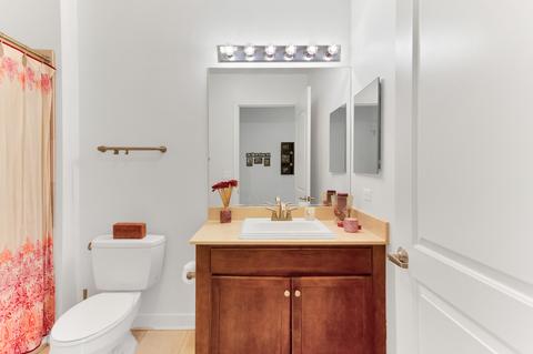 450 E Waterside Dr #2006, Chicago, IL 60601 photo 14
