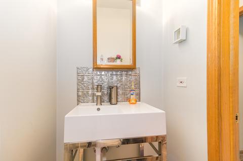 746 E 43rd St #3W, Chicago, IL 60653 photo 5