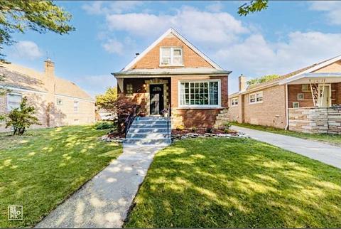 3752 W 68th Pl, Chicago, IL 60629 photo 1