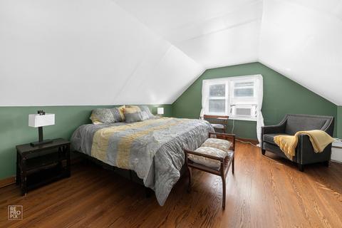 3752 W 68th Pl, Chicago, IL 60629 photo 13
