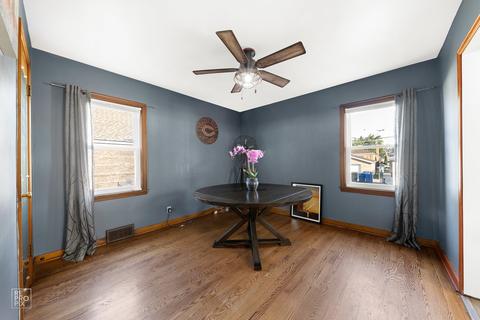 3752 W 68th Pl, Chicago, IL 60629 photo 9