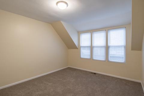 7518 S Champlain Ave, Chicago, IL 60619 photo 23