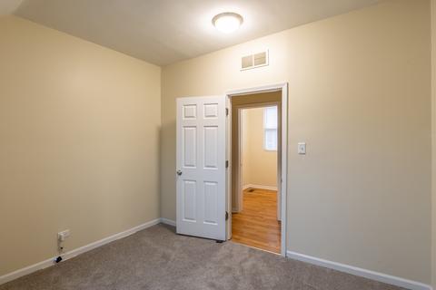 7518 S Champlain Ave, Chicago, IL 60619 photo 22