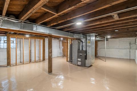 7518 S Champlain Ave, Chicago, IL 60619 photo 28
