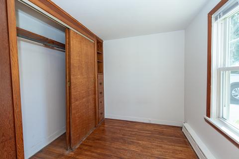 102 E 2nd St, Lockport, IL 60441 photo 11