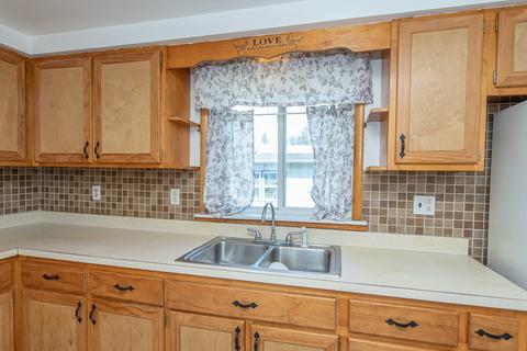 102 E 2nd St, Lockport, IL 60441 photo 8