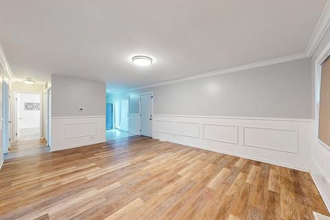 16546 Wolcott Ave, Markham, IL 60428 photo 4
