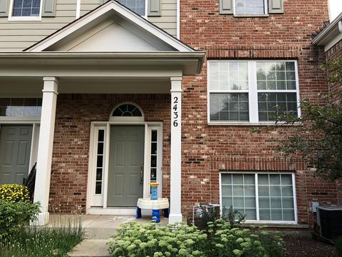 2436 Emily Ln, Elgin, IL 60123 photo 1