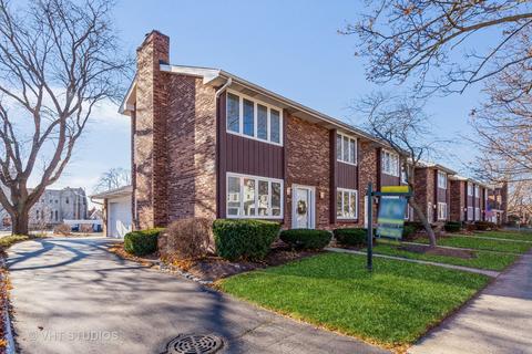 116 W Union Ave, Wheaton, IL 60187 photo 2