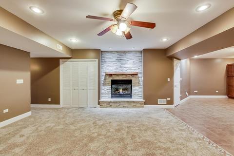 8901 Maple Ave, Burr Ridge, IL 60527 photo 37