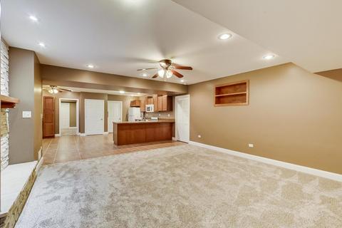 8901 Maple Ave, Burr Ridge, IL 60527 photo 38