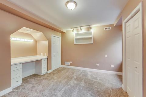 8901 Maple Ave, Burr Ridge, IL 60527 photo 43