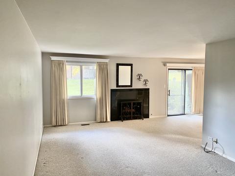 1568 Dundee Dr, Wheaton, IL 60187 photo 3