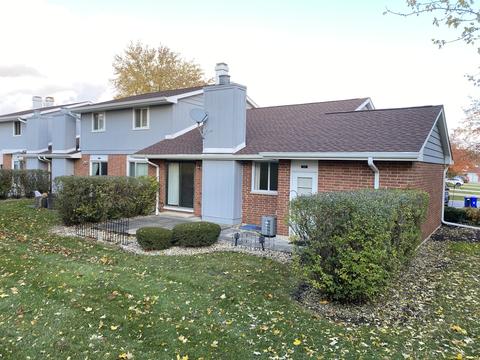 1568 Dundee Dr, Wheaton, IL 60187 photo 18