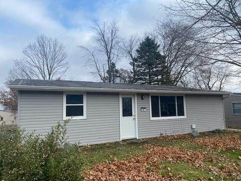 307 N Cleveland St, Downs, IL 61736 photo 7