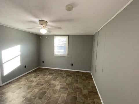 307 N Cleveland St, Downs, IL 61736 photo 20