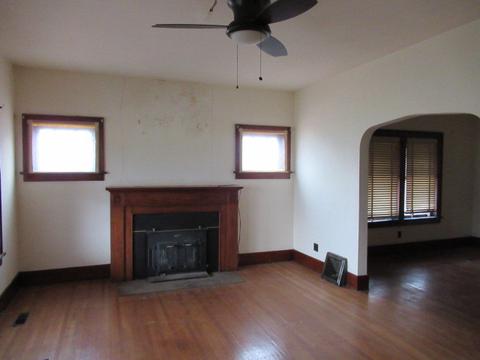 616 Bryan Ave, Danville, IL 61832 photo 2
