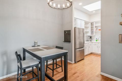 435 William St #810, River Forest, IL 60305 photo 4