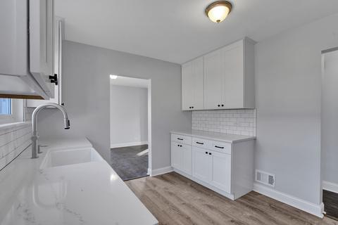 300 Darrow Ave, Evanston, IL 60202 photo 7