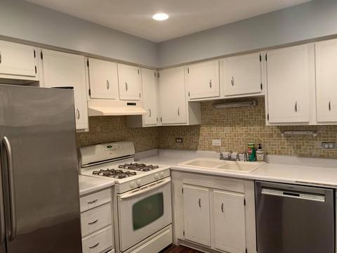 1425 Sandpebble Dr #337, Wheeling, IL 60090 photo 5