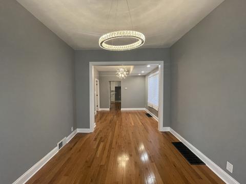 1330 E 73rd St, Chicago, IL 60619 photo 2