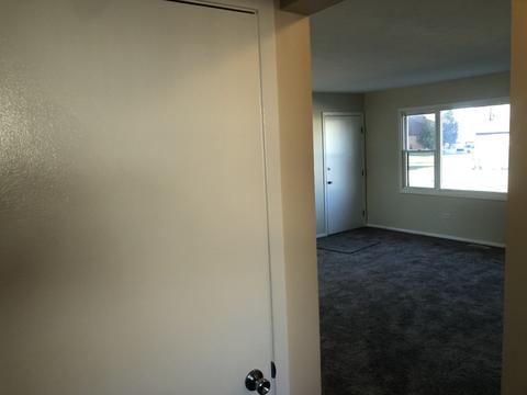 1201 9th St #7, Harvard, IL 60033 photo 12