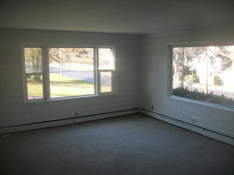 2105 W Johnsburg Rd, Johnsburg, IL 60051 photo 5