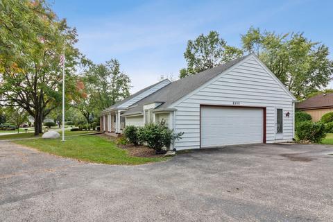 8200 Kathryn Ct, Burr Ridge, IL 60527 photo 2