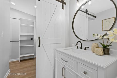 1 S741 Carrol Gate Rd, Wheaton, IL 60189 photo 13