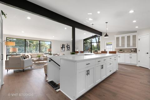 1 S741 Carrol Gate Rd, Wheaton, IL 60189 photo 3