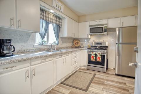 931 Deborah Ave, Elgin, IL 60123 photo 7