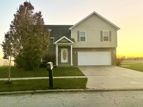1819 Sunset Ln, Morris, IL 60450 photo 1